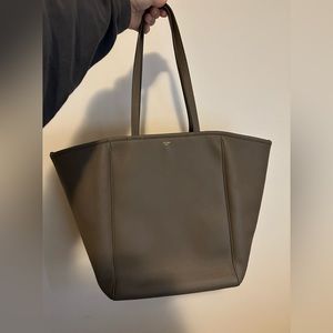 CELINE | Taupe Cabas Tote with Clasp | fold cabas